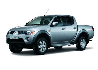 Коврики на Mitsubishi L200 IV 2006 - 2016 в Смоленске
