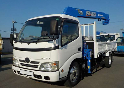 Ворсовые коврики на Hino 300 I узкая кабина 1999 - 2015 в Смоленске