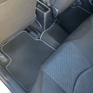 EVA коврики на Toyota Prius (50) 2015 - 2023 в Смоленске