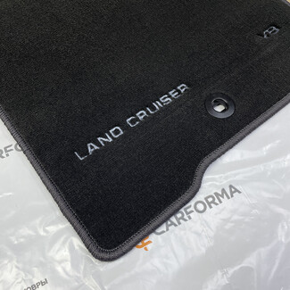 Ворсовые коврики на Toyota Land Cruiser 300 2021&nbsp;-&nbsp;2026 в Смоленске