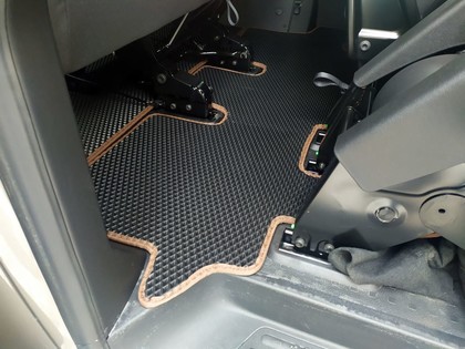 EVA коврики на Volkswagen Caravelle (T6.1) 2019 - 2024 в Смоленске