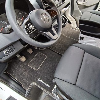 Ворсовые коврики на Mercedes Sprinter (W907/W910) 2018 - 2025 в Смоленске