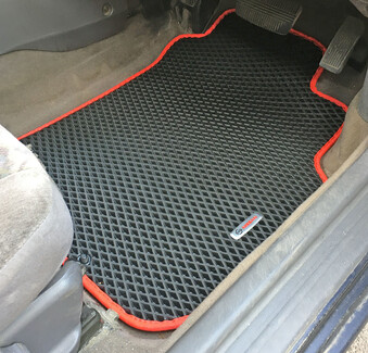 Ворсовые коврики на Nissan Sunny (B14) 1993 - 1999 в Смоленске Ворсовые коврики на Nissan Sunny (B14) 1993 - 1999 в Смоленске