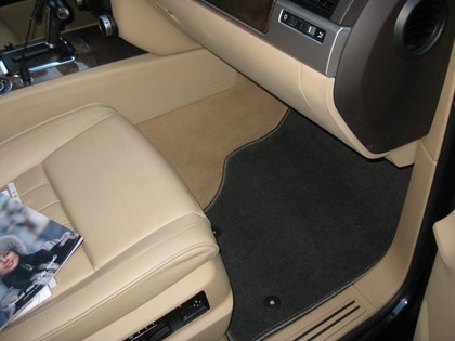 Коврики на Volkswagen Touareg I 2002 - 2010 в Смоленске