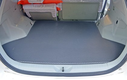EVA коврики на Toyota Prius Alpha 2011 - 2021 в Смоленске