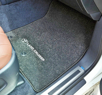 Коврики на Toyota Land Cruiser 200 2007 - 2021 в Смоленске