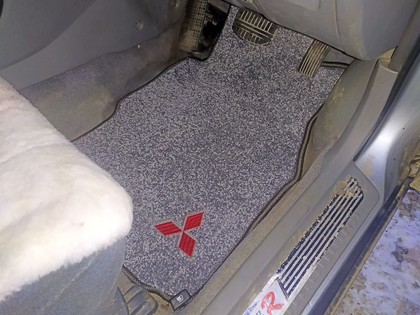 Ворсовые коврики на Mitsubishi Galant VIII 1996 - 2005 в Смоленске