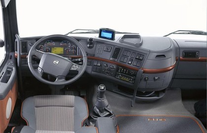 Коврики на Volvo FH II (FH12, FH13, FH16) 2001 - 2012 в Смоленске