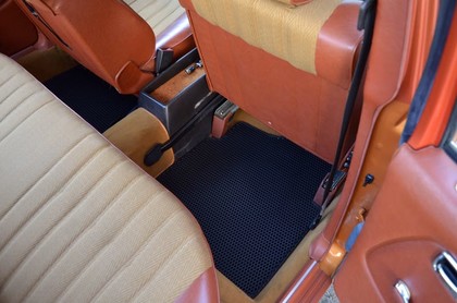 Коврики на Mercedes W123 1975 - 1986 в Смоленске