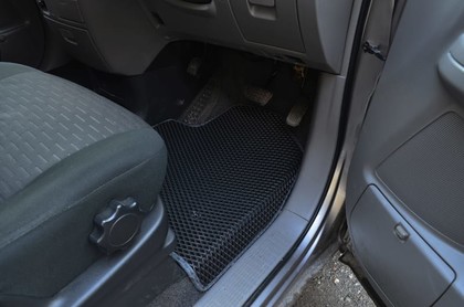 Ворсовые коврики на Toyota Noah (R60) 2001 - 2007 в Смоленске