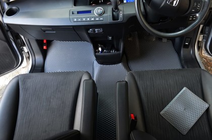 Коврики на Honda Freed Spike 2010 - 2016 в Смоленске