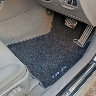 Ворсовые коврики на Toyota Mark II Wagon Blit 2002 - 2007 в Смоленске