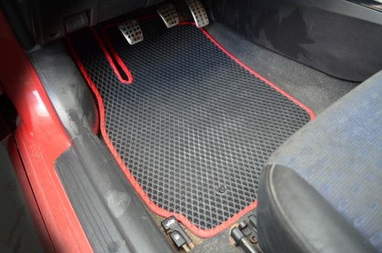 Коврики на Mitsubishi Lancer IX 2000 - 2010 в Смоленске