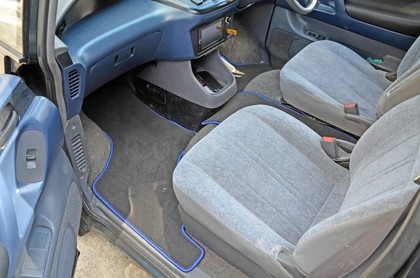 Коврики на Toyota Estima Emina (Lucida) 1990 - 2000 в Смоленске
