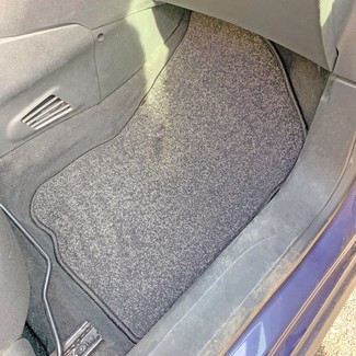 Коврики на Peugeot 208 2012 - 2019 в Смоленске