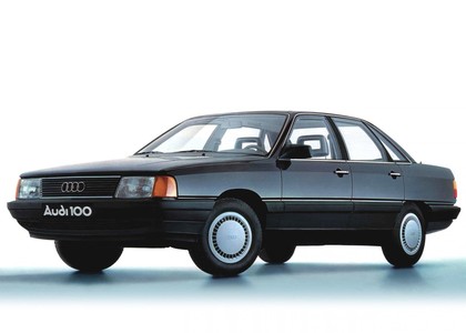 Коврики на Audi 100 (C3) 1982 - 1991 в Смоленске