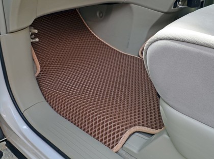 Коврики на Toyota Estima III 2006 - 2019 в Смоленске