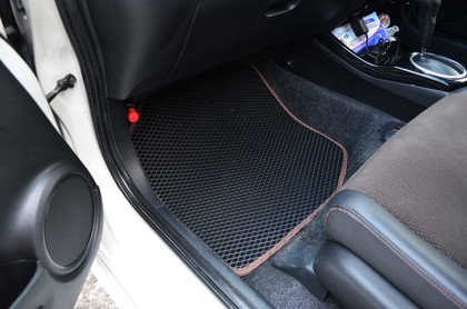 Коврики на Honda Fit Shuttle 2011 - 2015 в Смоленске