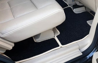 Коврики на Lincoln Navigator III 2006 - 2017 в Смоленске
