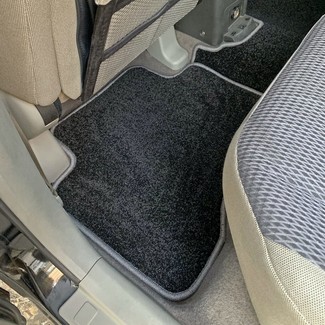 Коврики на Nissan X-Trail I 2001 - 2007 в Смоленске