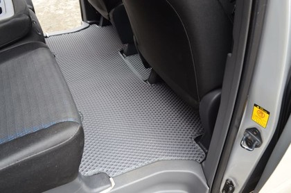 Коврики на Toyota Noah (R70) 2007 - 2013 в Смоленске