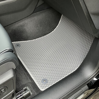 Ворсовые коврики на Audi Q5 III 2024 - 2026 в Смоленске Ворсовые коврики на Audi Q5 III 2024 - 2026 в Смоленске