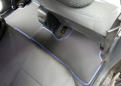 Ворсовые коврики на Nissan Almera Classic (B10) 2006 - 2013 в Смоленске