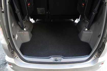 Ворсовые коврики на Toyota Noah (R60) 2001 - 2007 в Смоленске