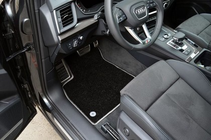 Коврики на Audi SQ5 II 2016 - 2025 в Смоленске