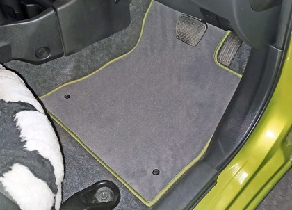 Ворсовые коврики на Nissan Note E-Power (E12) 2016 - 2020 в Смоленске