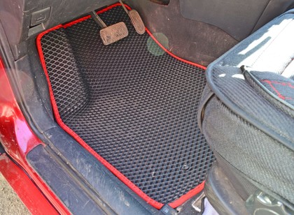 Ворсовые коврики на Pontiac Vibe I 2002 - 2008 в Смоленске