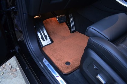 Коврики на BMW X5 (G05/G18) 2018 - 2025 в Смоленске