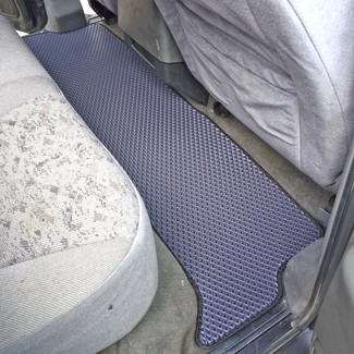 Коврики на Land Rover Discovery II 1998 - 2004 в Смоленске
