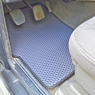 Коврики на Land Rover Discovery II 1998 - 2004 в Смоленске