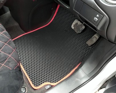 Коврики на Mazda Demio III (DE) 2007 - 2014 в Смоленске