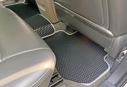 Ворсовые коврики на Subaru Tribeca 2005 - 2014 в Смоленске