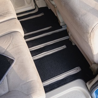 Коврики на Nissan Serena (C25) 2005 - 2010 в Смоленске