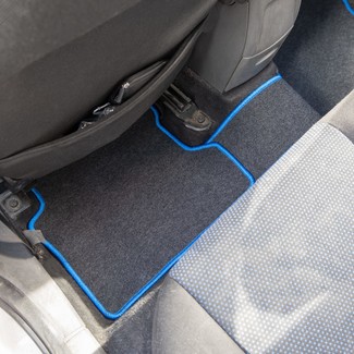 Коврики на Ford Focus II 2005 - 2011 в Смоленске
