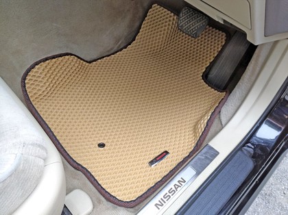 Ворсовые коврики на Nissan Fuga (Y50) 2004 - 2009 в Смоленске