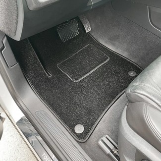 Коврики на Volkswagen Touareg II 2010 - 2018 в Смоленске