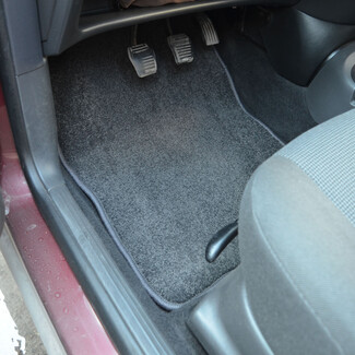 Коврики на Ford Focus I 1998&nbsp;-&nbsp;2005 в Смоленске