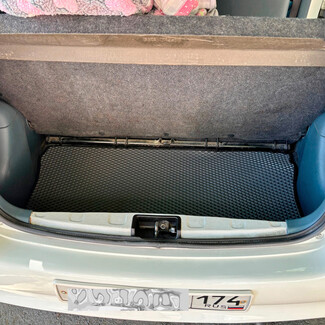 Ворсовые коврики на Toyota Vitz I 1998 - 2005 в Смоленске Ворсовые коврики на Toyota Vitz I 1998 - 2005 в Смоленске