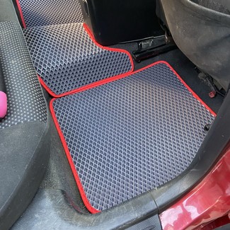 Коврики на Mitsubishi Lancer IX 2000 - 2010 в Смоленске