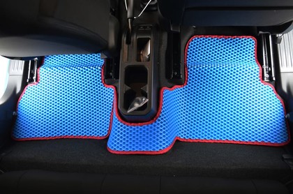 Коврики на Suzuki Jimny IV 2018 - 2025 в Смоленске