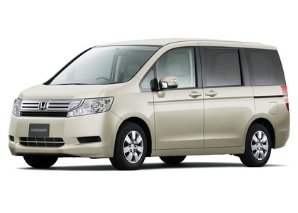 Ворсовые коврики на Honda StepWGN IV 2009 - 2015 в Смоленске