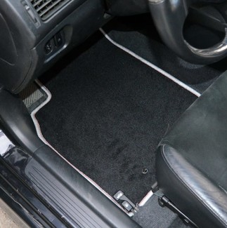 Ворсовые коврики на Mitsubishi Lancer Evolution VIII 2003 - 2006 в Смоленске