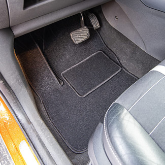 Коврики на Ford Kuga I 2008 - 2013 в Смоленске
