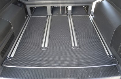 Коврики на Volkswagen Multivan (T5) 2003 - 2015 в Смоленске