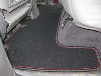 Коврики на Toyota Land Cruiser 80 1990 - 1997 в Смоленске