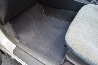 Коврики на Nissan Avenir (W11) 1998 - 2005 в Смоленске